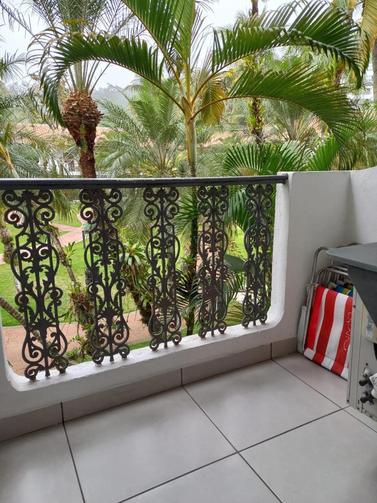 8 Pessoas Em Belissimo Pe Na Areia Com Lazer Completo