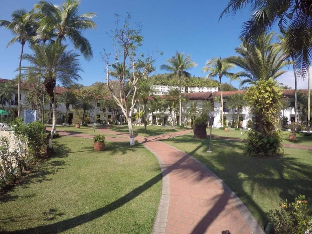 Apartamento 8 Pessoas Em Belissimo Pe Na Areia Com Lazer Completo