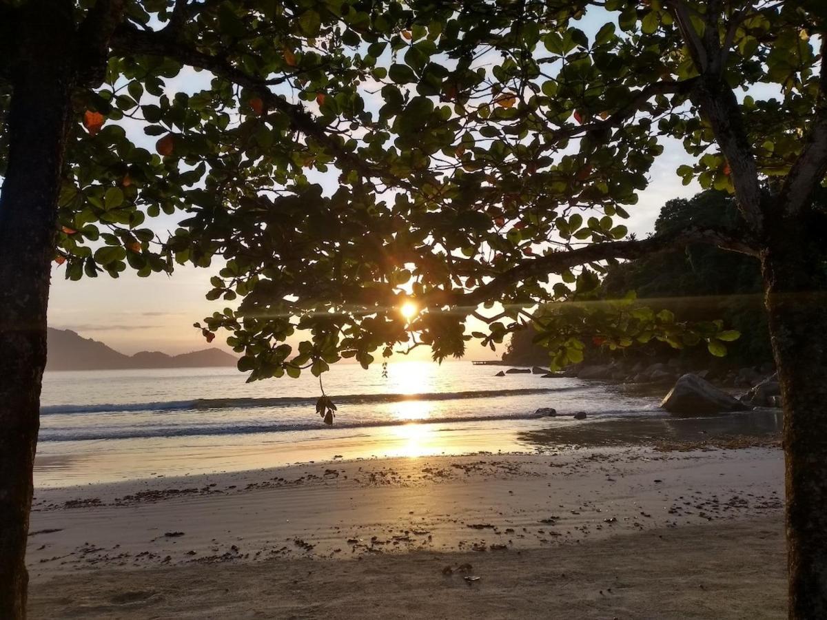 8 Pessoas Em Belissimo Pe Na Areia Com Lazer Completo Apartamento *