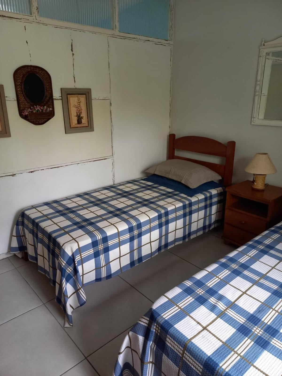 Apartamento 8 Pessoas Em Belissimo Pe Na Areia Com Lazer Completo Ubatuba